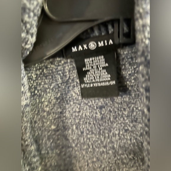 Max and Mia cardigan size medium blue color - Picture 2 of 4